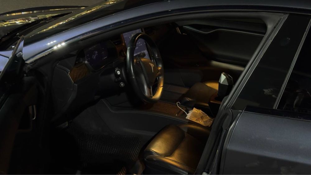 Tesla model s dual motors long range