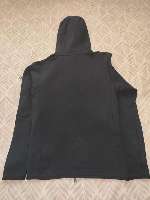 Мъжко горнище Nike tech fleece (размер ХS)