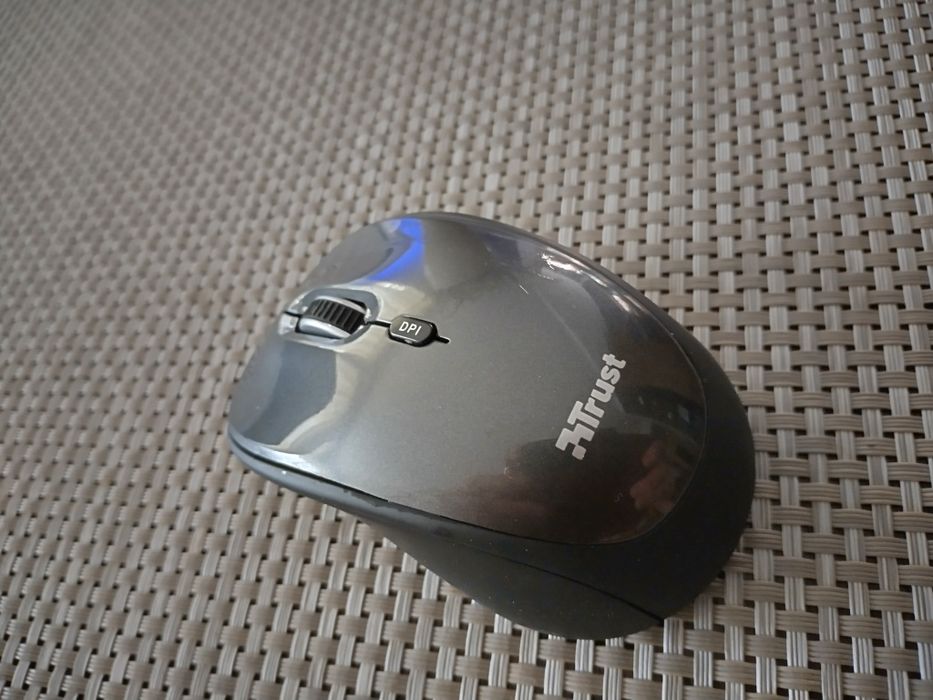 Безжична мишка за компютър