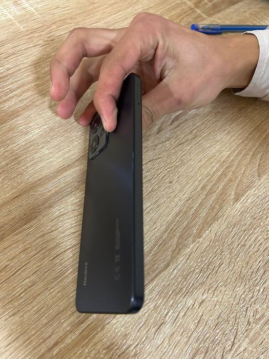 Redmi not 12 karopka dakument ishlashi alo holati tinniq