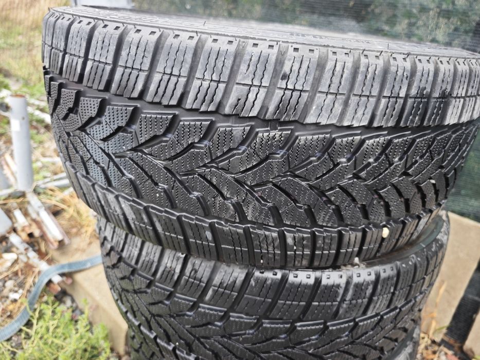 Зимни гуми в добро състояние
