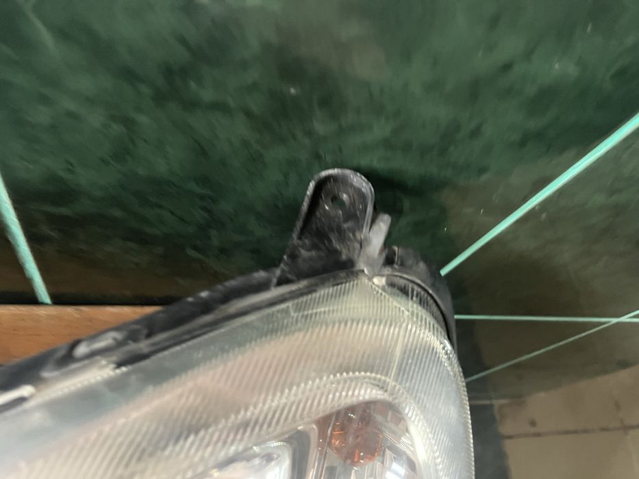 Far opel corsa combo