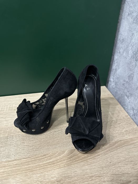 Вечерние туфли черные