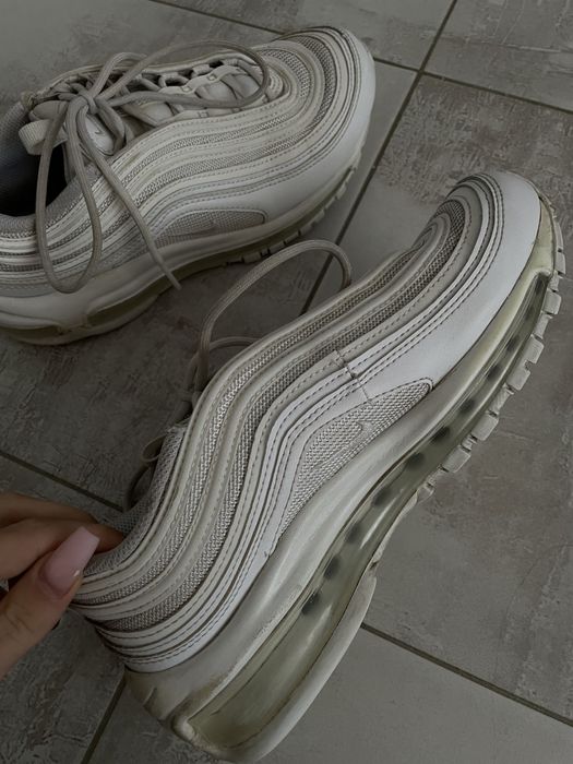 Nike Air Max 97.