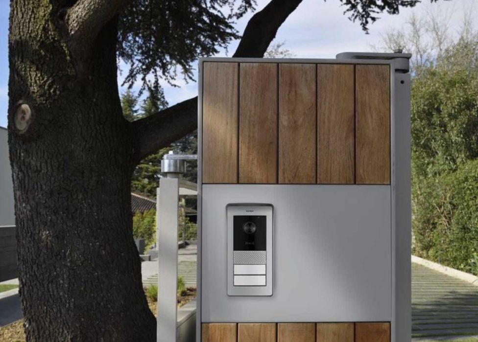 Kit videointerfon multifamilial VIMAR K42956 stare foarte buna