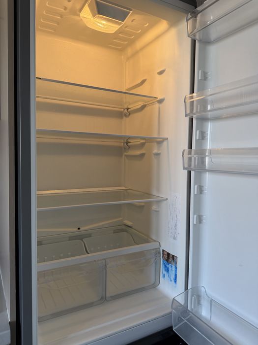 Продам холодильник б/у