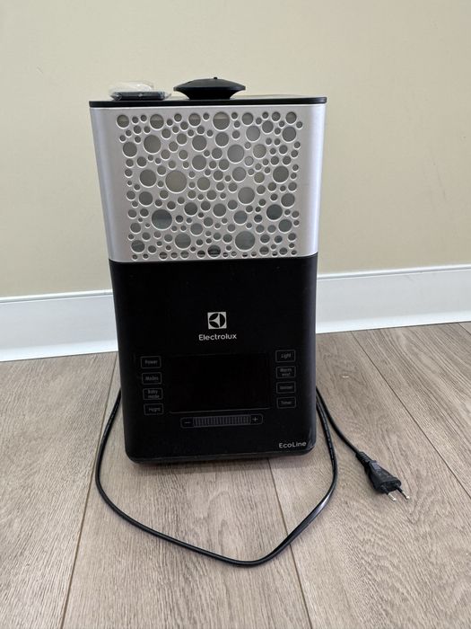 Увлажнитель воздуха Electrolux