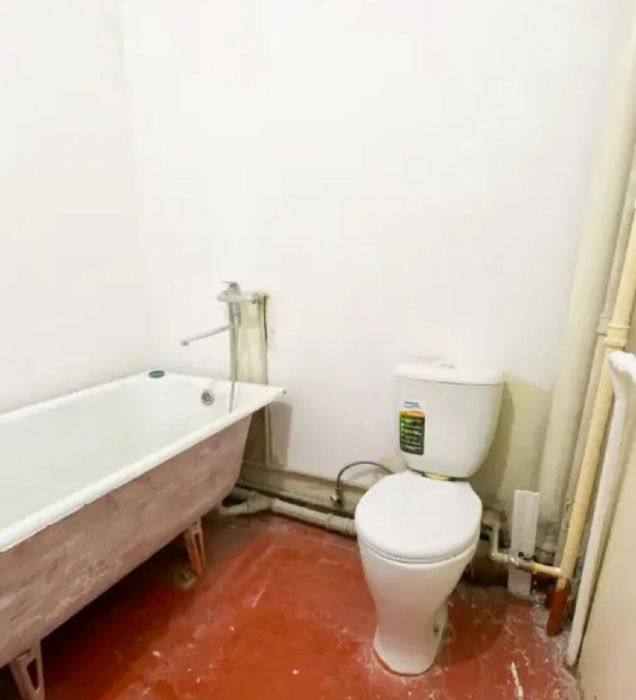 продам 1-ком. 31кв. 2мкр. 1-этаж