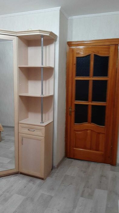 Продам спальный гарнитур