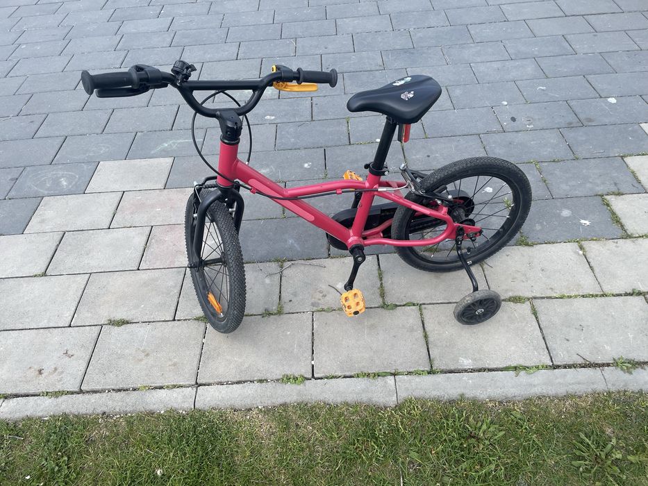 Bicicleta BTWIN 4-6 ani usoara