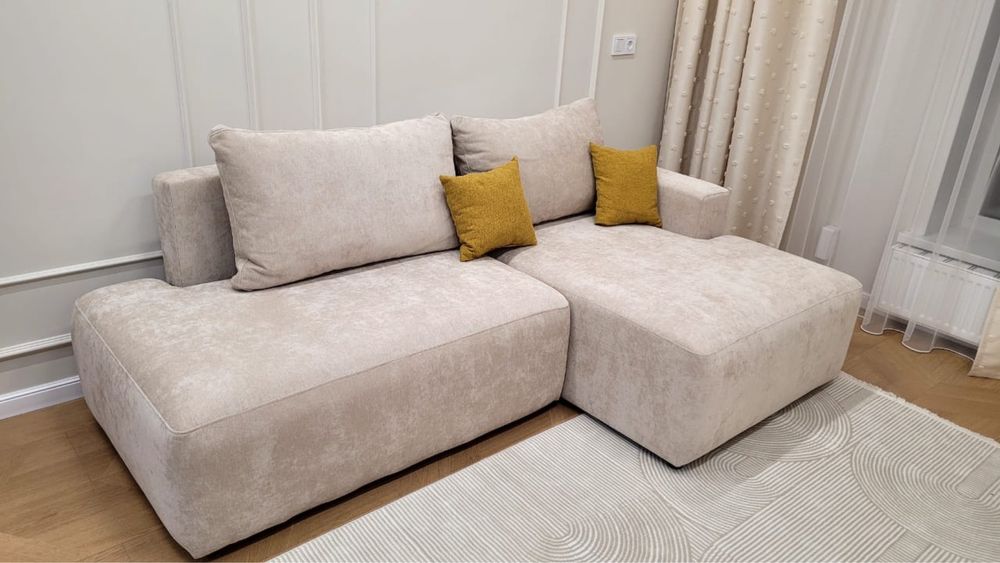 Новый диван для зала