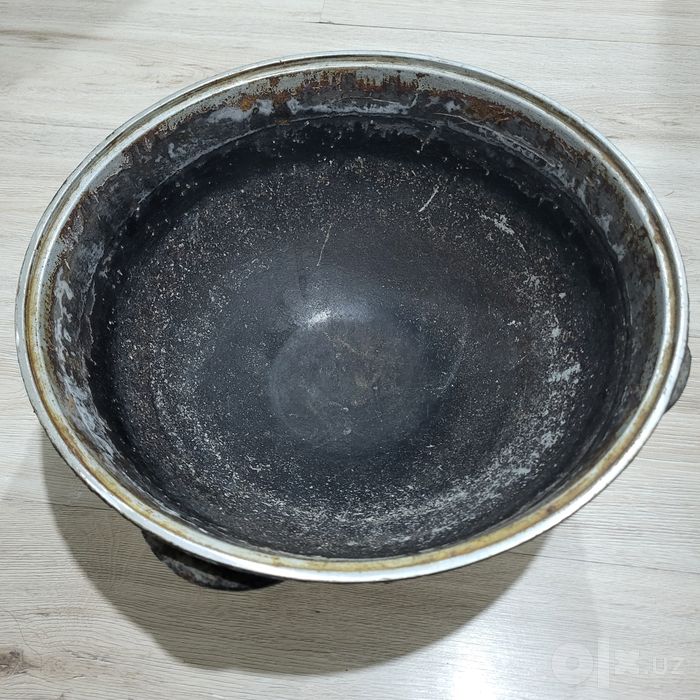 Казан СССР Ашхабад (Около 8-10 л, диаметр 38 см)