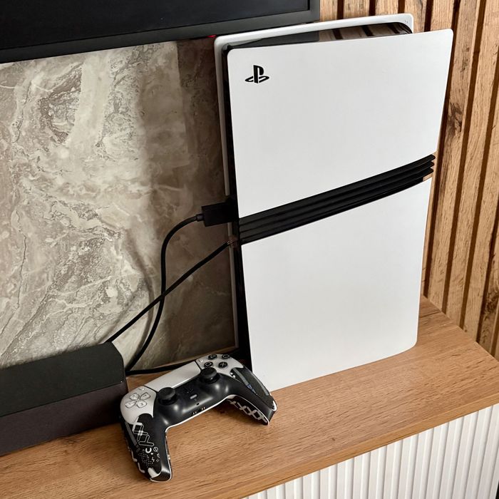 Sony PlayStation PS5 Pro 2TB (с дисководом)