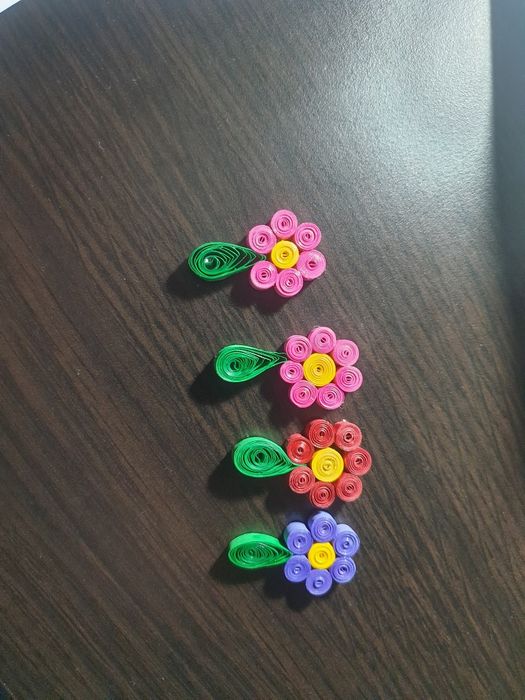 Oragamii 3D si flori din hartie (quilling)