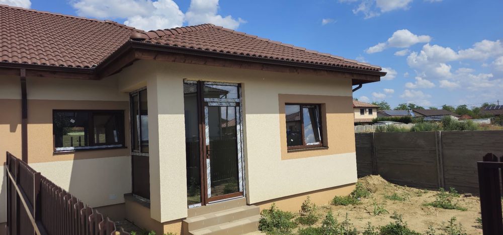 Inchiriez 1/2 Duplex in Mosnita Noua