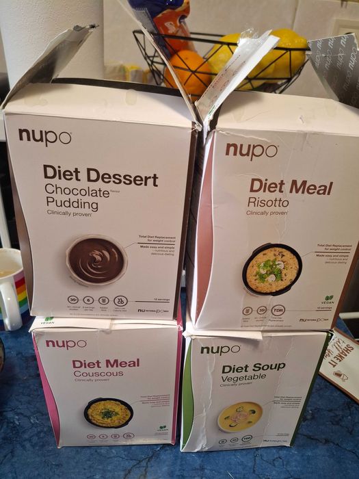 Nupo 34 plicuri de vanzare