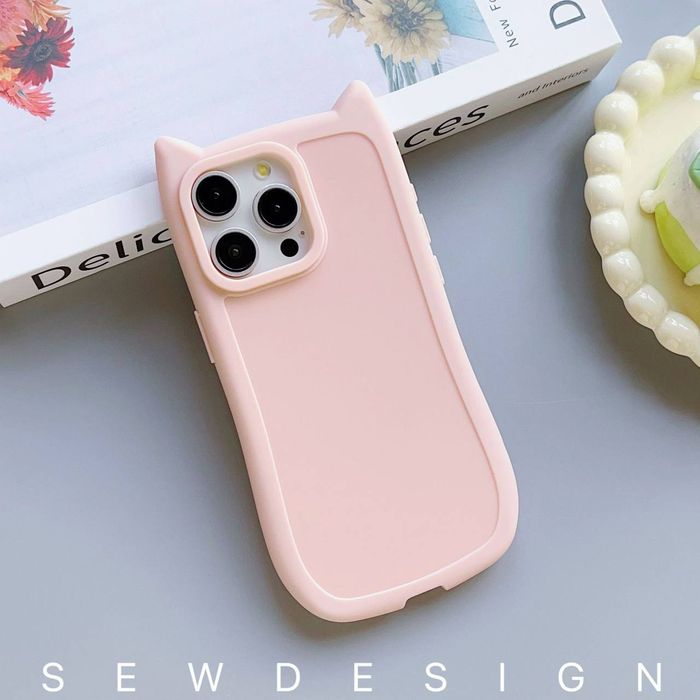 Продаётся чехлы на Айфон новые 4 цвета 655 шт количество