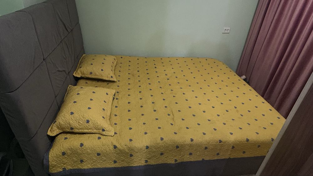 Кровать для спальни