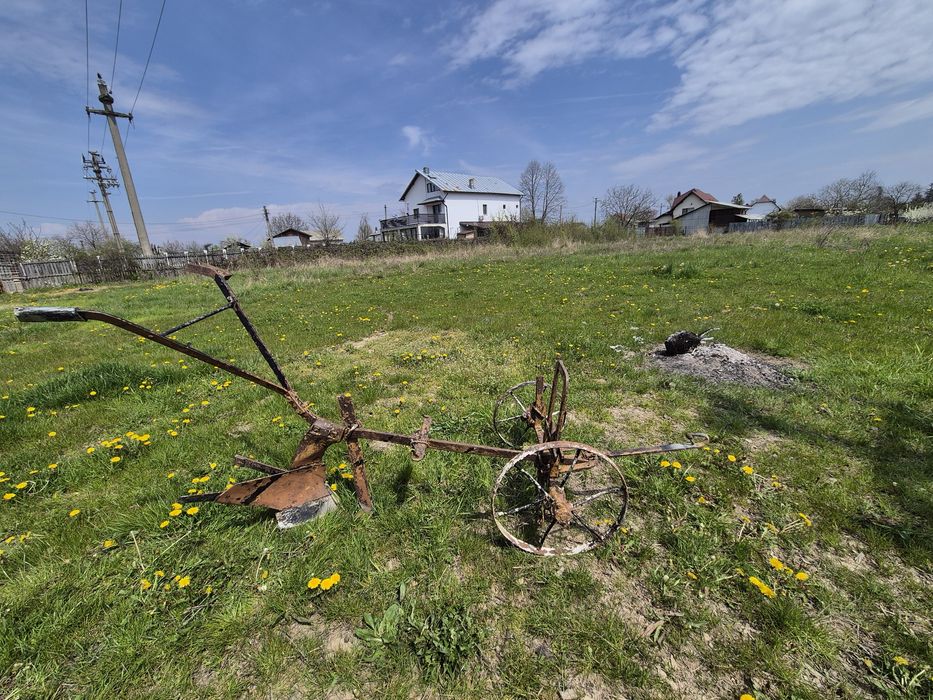 Plug vechi de vanzare.