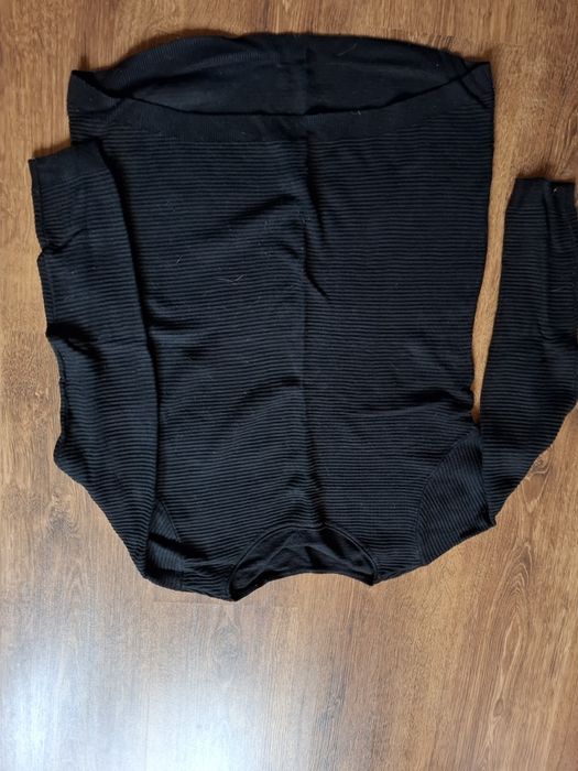 Дамски пуловери .