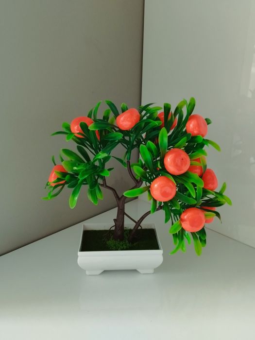 Продам искусственные деревца