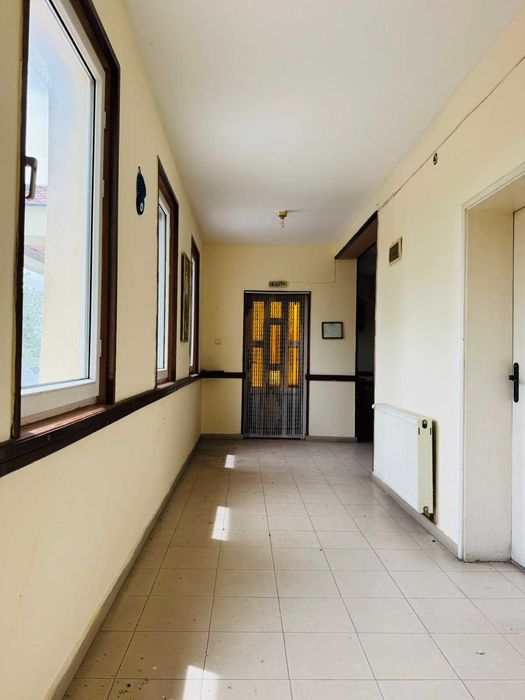 Продава се Хотел в Харманли - 544 кв.м за 589 €/кв.м - Снимка #11