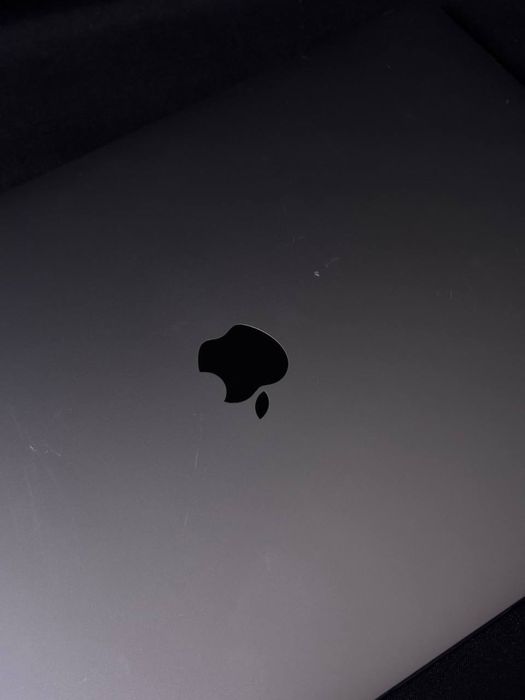 MacBook Pro 16  ortalyq