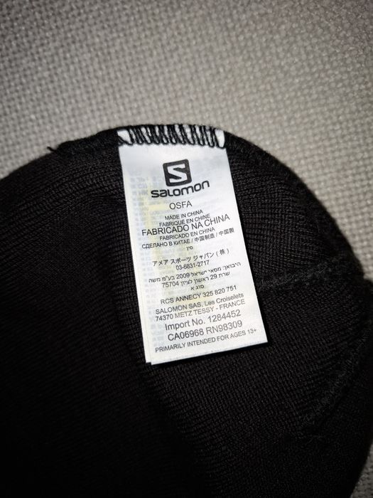 Salomon columbia caciula ski fes munte