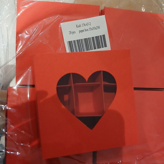 Картонени Крафт  кутии за храна и прозрачни