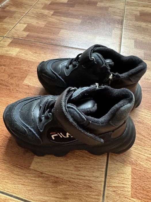 Крлссовки с флисом осень