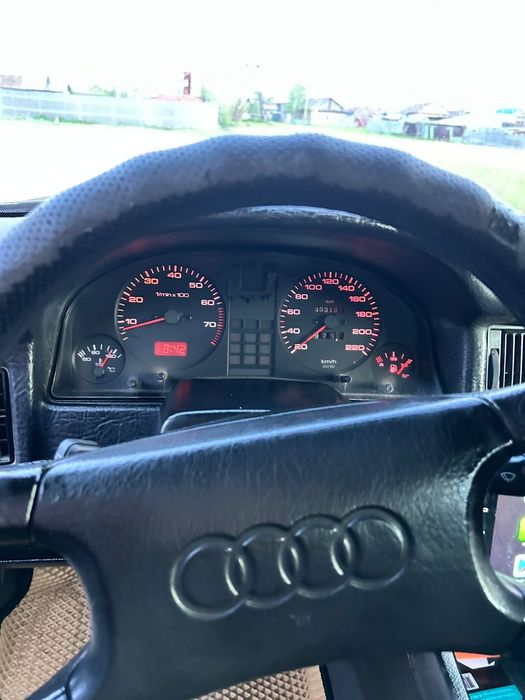 Продам Audi80 b3
