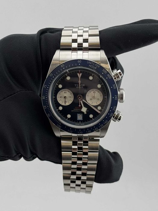 Наручные часы TUDOR Black Bay