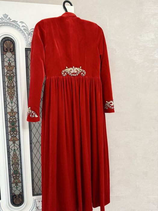 Бешпент чапан