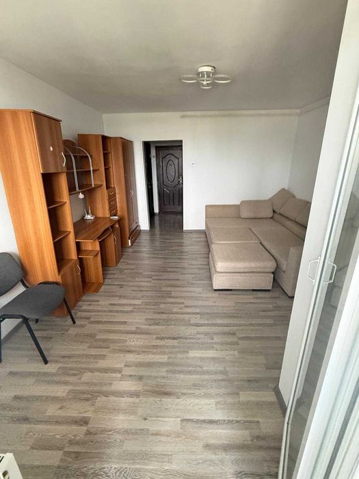 Garsoniera de închiriat