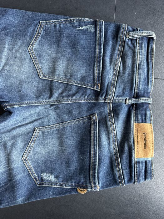 Дънки - Stradivarius