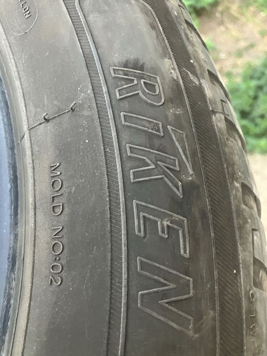 Гуми 225 55 16 летни Riken 3бр.