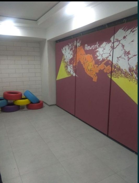 Аренда под Офисы и Элитный учебный центр. От метро 80 метров