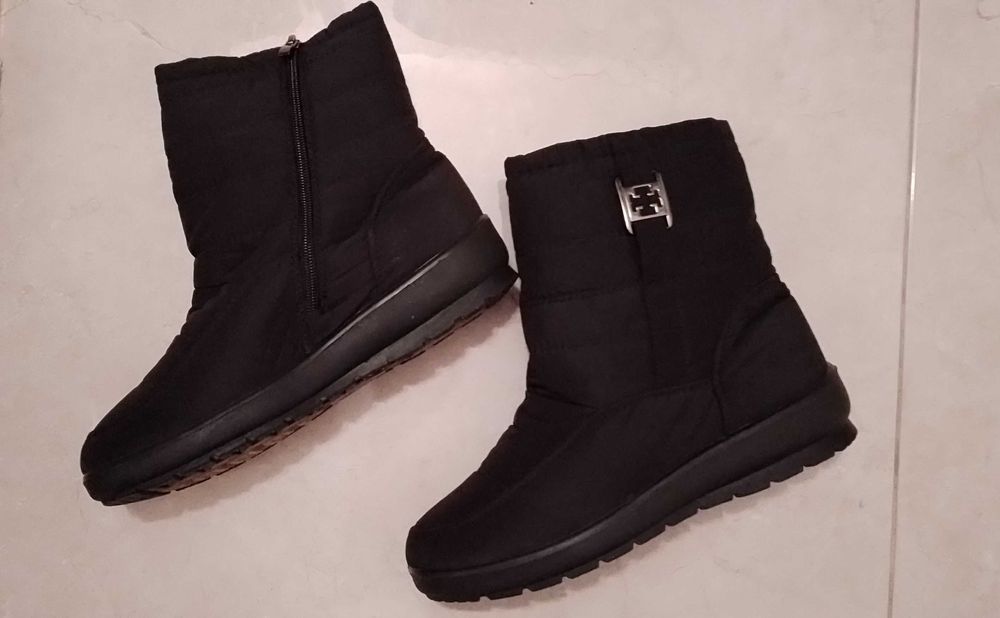 Ghete noi imblanite dama marime 37,5-38