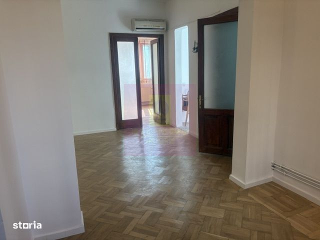 Apartament 3 camere in vila Cotroceni- Palat.
