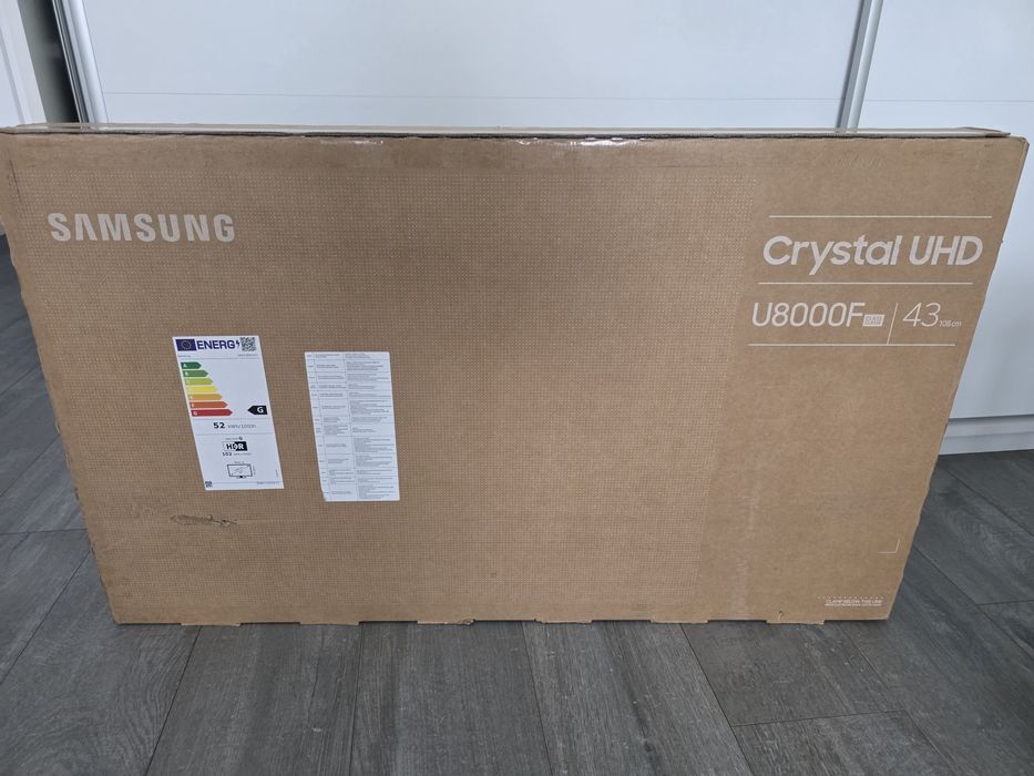 Smart TV SAMSUNG UHD 108 cm nou sigilat 1000lei