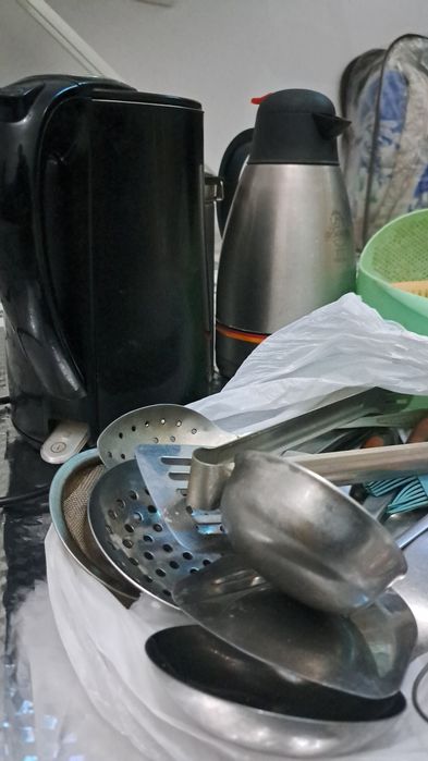 Электрический чайник , термос рабочие