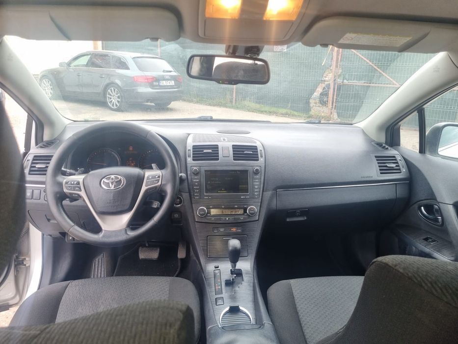 Vand Toyota Avensis t27