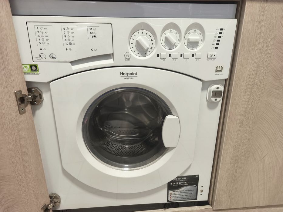 Пералня със сушилня Hotpoint Ariston CAWD 129 за вграждане – 7/5 кг