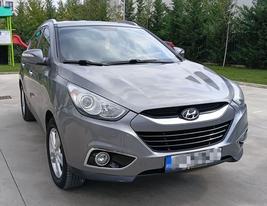 HYUNDAI ix35 2012 — imagine 2