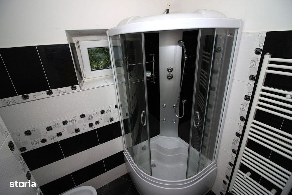 3 Decomandate Tipografilor Recent Renovat 68 mp Utili Parter