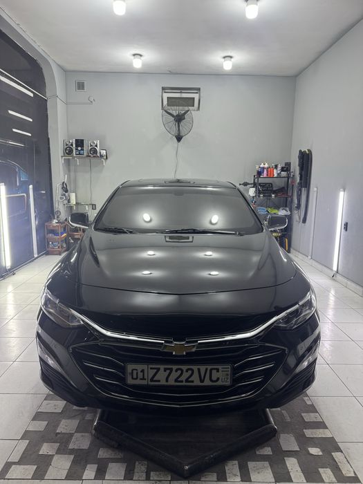 Malibu Premier 2021 Yil Qora Rang Polni Navarot
