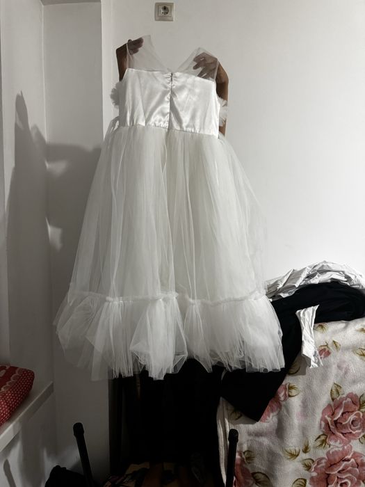 Ақ көйлек сатылады турецкий