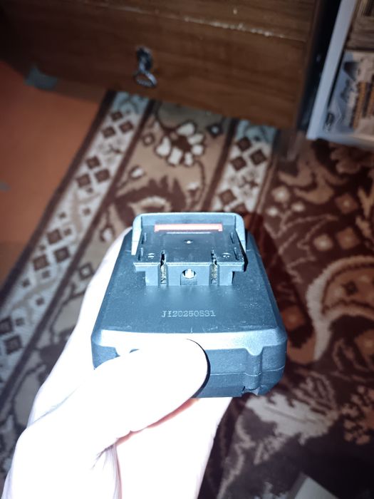 Батарея для шуруповёрта 18 вольт