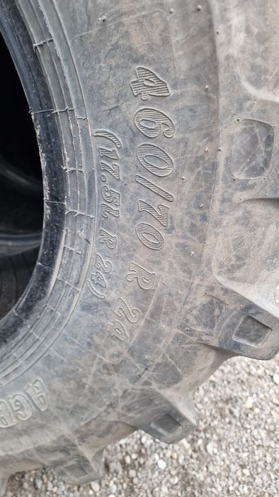 CAUCIUCURI Încărcător 17.5R24 (460/70R24) marca Alliance