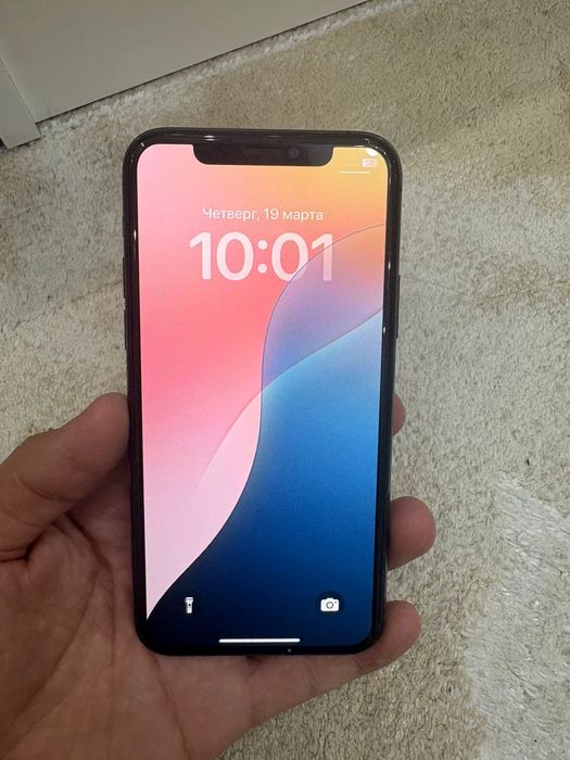 Продам Айфон 11 про